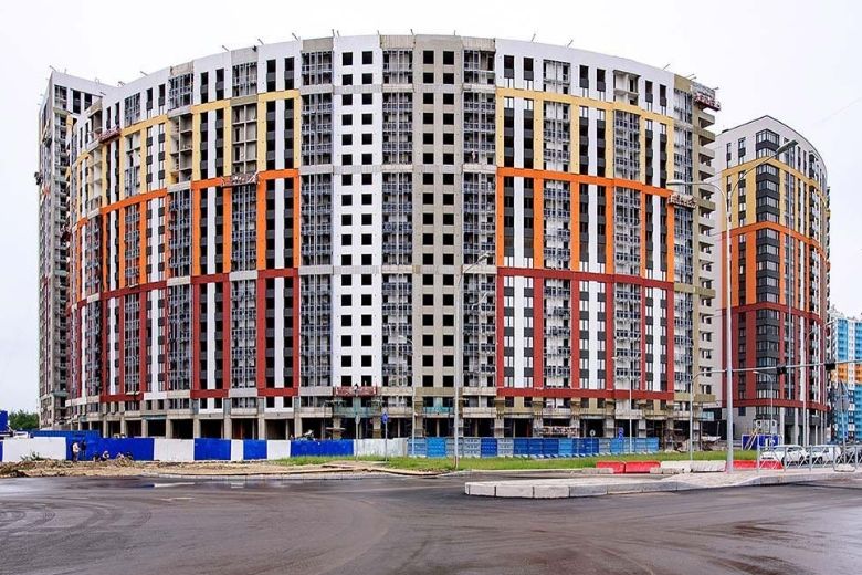 На фото — ЖК «Ultra City» ход строительства